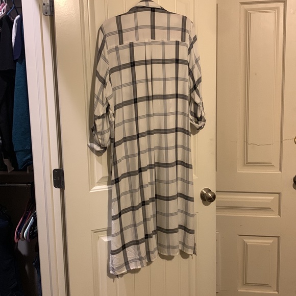 Plaid duster - Picture 2 of 3
